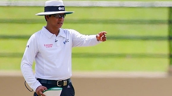 Yashasvi Jaiswal: யார் இந்த 3rd அம்பயர் ஷர்புத்தூலா சைகாட்... விவாதம் கிளப்பிய ஜெய்ஸ்வால் விக்கெட்!