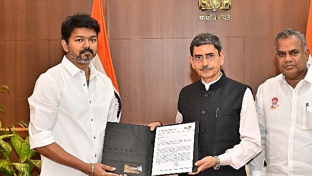 `வரவேற்ற அண்ணாமலை; Elite அரசியலென விமர்சிக்கும் வன்னியரசு' - விஜய் ஆளுநர் சந்திப்பும் அரசியலும்!