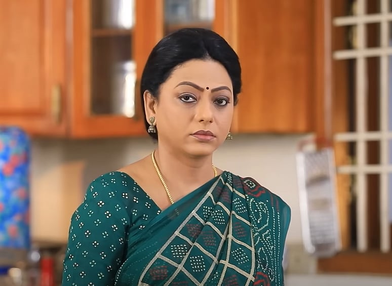 Baakiyalakshmi : செல்வியை விட்டுக் கொடுத்த பாக்யா, எழிலின் வரம்பு மீறிய வார்த்தைகள்