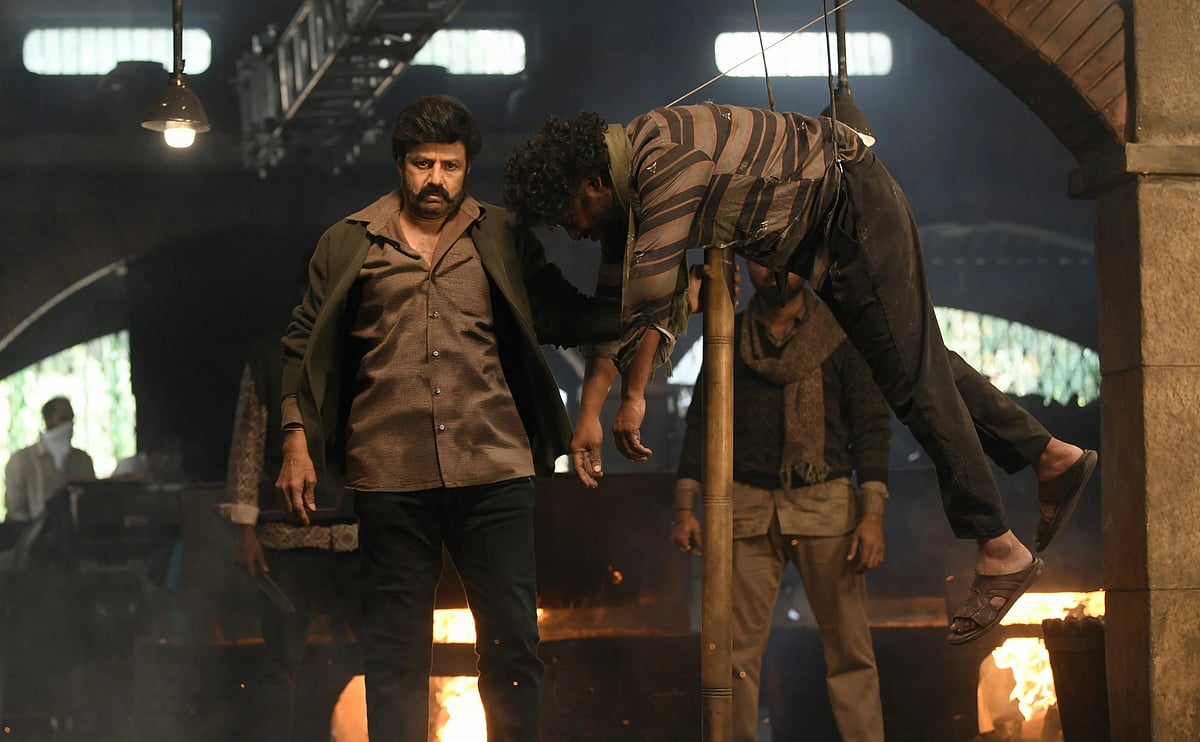 DaakuMaharaaj Review: `நூடுல்ஸுக்கு தான் 2 மினிட்ஸ், எனக்கு 2 செகண்ட்ஸ்' - பாலைய்யா வென்றாரா?