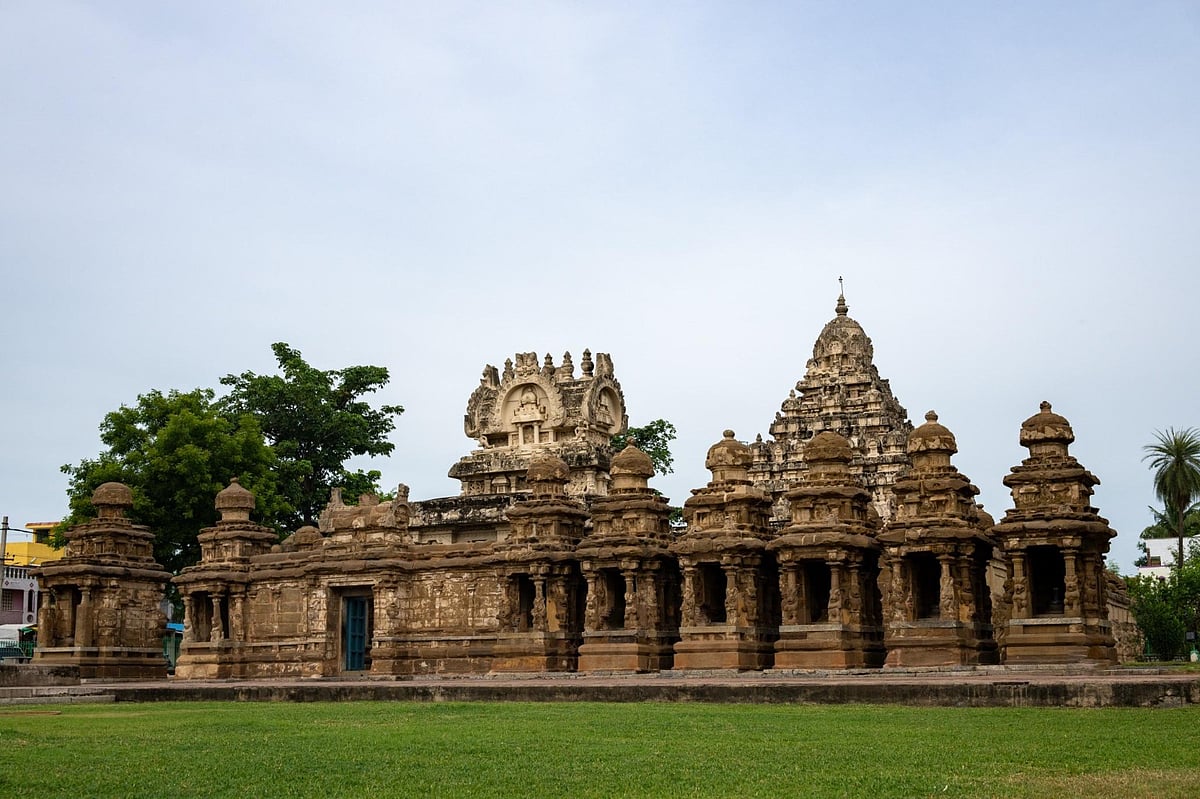 தொன்மையான கட்டடக் கலை கோயிலில் முருகப்பாஸ் சோழ மண்டலம் - என்ன பணிகள் செய்யப் போகிறார்கள்?