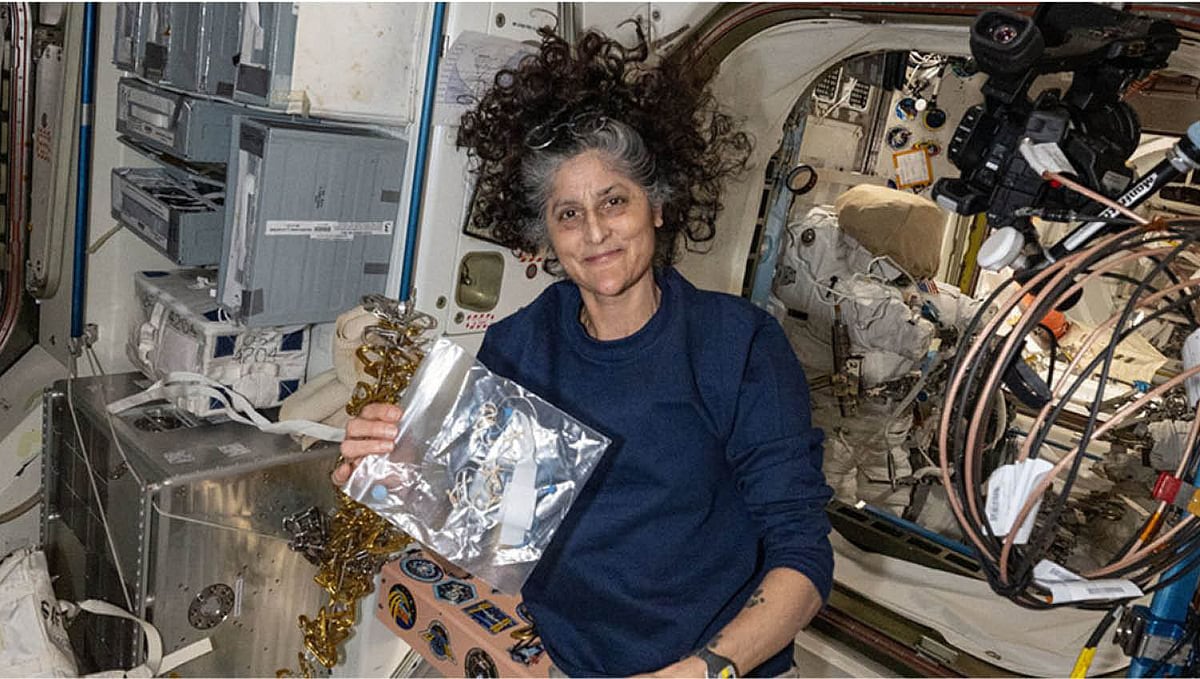 Sunita Williams: விண்வெளிக்கு `சமோசா' `பகவத்கீதை' எடுத்துச்சென்ற சுனிதா வில்லியம்ஸ் - காரணம் இதுதான்