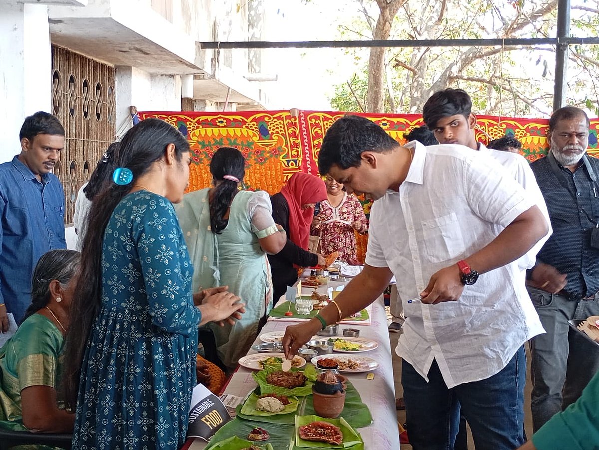 ப்ளவர்ஸ் அல்வா, பாரம்பர்ய சிறுதானிய உணவுகள்... சேலத்தில் அசத்திய அவள் சமையல் சூப்பர் ஸ்டார் போட்டி!