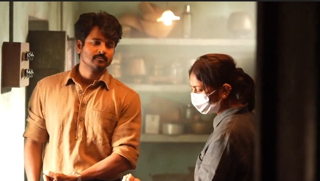 Sivakarthikeyan: `ஹேப்பி பர்த்டே 'பராசக்தி' ஹிரோ’ -இயக்குநர் சுதாகொங்கரா வெளியிட்ட 'பராசக்தி' வீடியோ