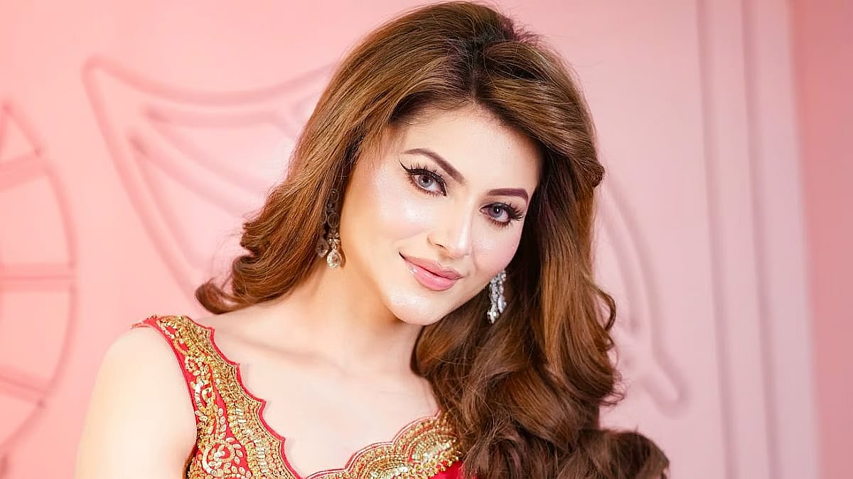 3 நிமிட பாடலுக்கு 3 கோடி ரூபாய் சம்பளம்; நடிகை ஊர்வசிக்கு கம்பேக்காக அமைந்த Daaku Maharaaj!