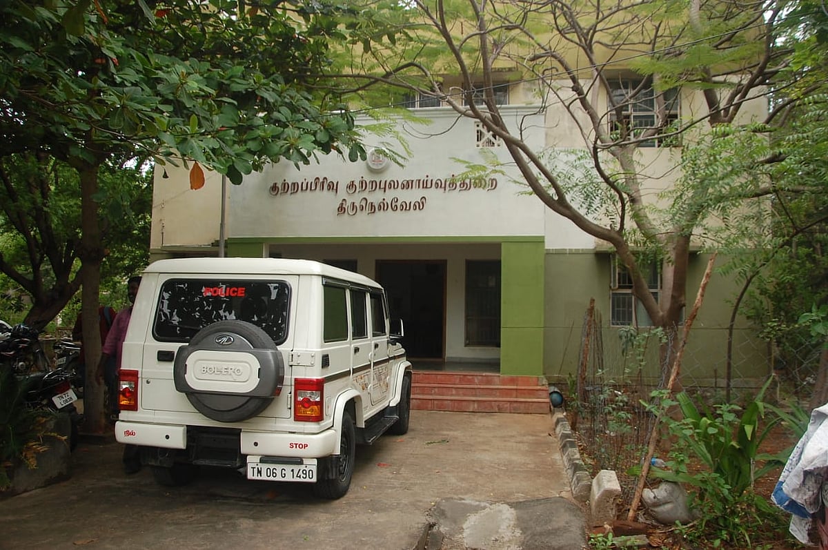 நெல்லை: சூடு பிடிக்கும் காங். தலைவர் மரண வழக்கு; 75,000 செல்போன் அழைப்புகள் ஆய்வு; பின்னணி என்ன?