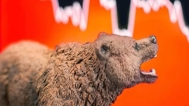 `இறங்குமுக நேரத்தில் முதலீட்டாளர்கள் செய்ய வேண்டியதென்ன?' - பங்குச்சந்தை ஜாம்பவான்கள் சொல்வது என்ன?