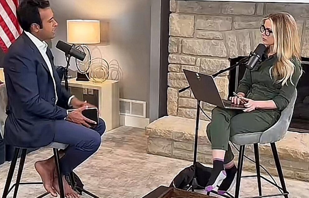 காலணி அணியாமல் பேட்டி; விவாதத்துக்குள்ளான விவேக் ராமசாமி - என்ன நடந்தது?