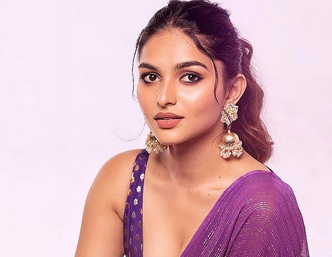 Kayadu Lohar: `தவறான விஷயங்களைப் பரப்ப வேண்டாம்...'-  விமர்சனத்திற்கு பதிலளித்த கயடு லோஹர்