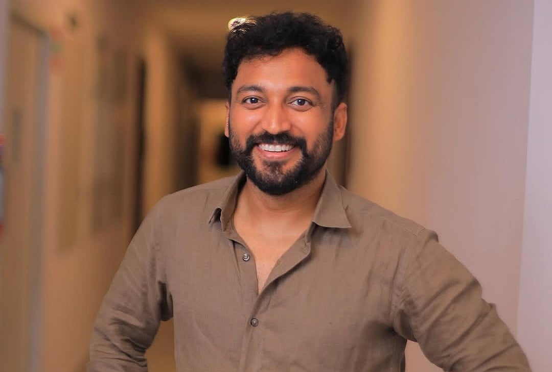 பெண் வேஷம் போட்டது நிஜம்தான்; ஆனா, அந்த வீடியோ...`பகீர்' குற்றச்சாட்டு குறித்து விக்ரமன் சொல்வதென்ன?