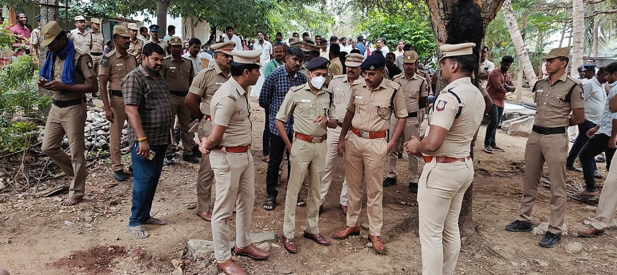 பல்லடம் மூவர் கொலை வழக்கு:  அரசியல் அழுத்தம்; 100 நாள்களை கடந்து சிபிசிஐடி-க்கு மாற்றப்பட்ட பின்னணி?