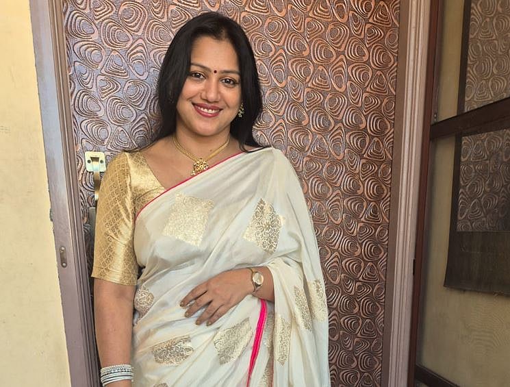 `என் வேலையை காலி பண்ணி விட்டுடுவீங்க போல' என்றார் வடிவேலு சார் - நடிகை ராதா பேட்டி