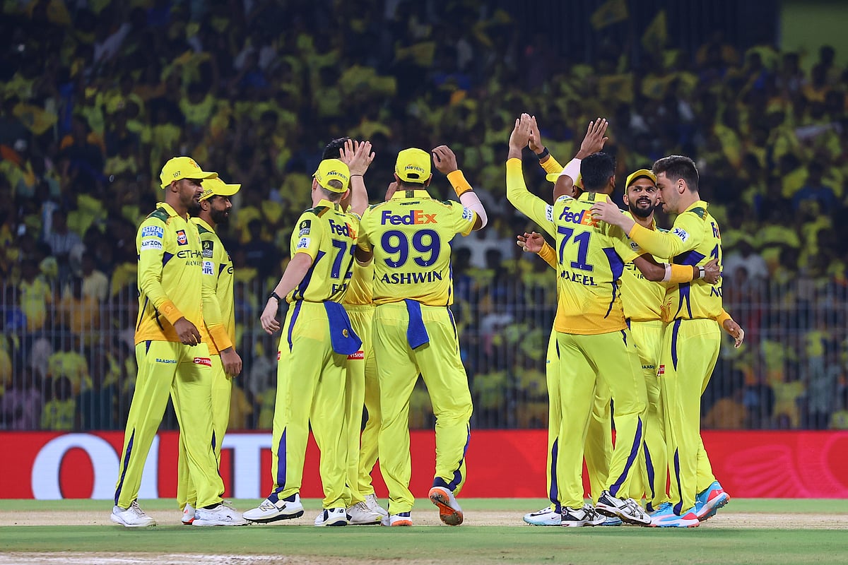 CSK vs MI: அனிருத் இசையுடன் துவங்கிய சென்னை vs மும்பை ஐபிஎல் போட்டி | Photo Album