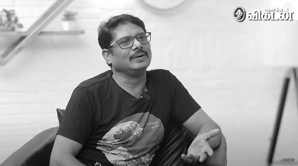 மனோஜ் பாரதிராஜா: 