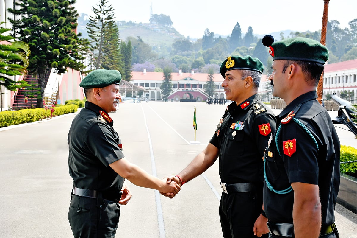 Army: ``அதிவிரைவு தொழில்நுட்பத்திற்கு அக்னி வீரர்கள் தயாராக இருக்க வேண்டும்'' - தலைமை தளபதி அறிவுரை