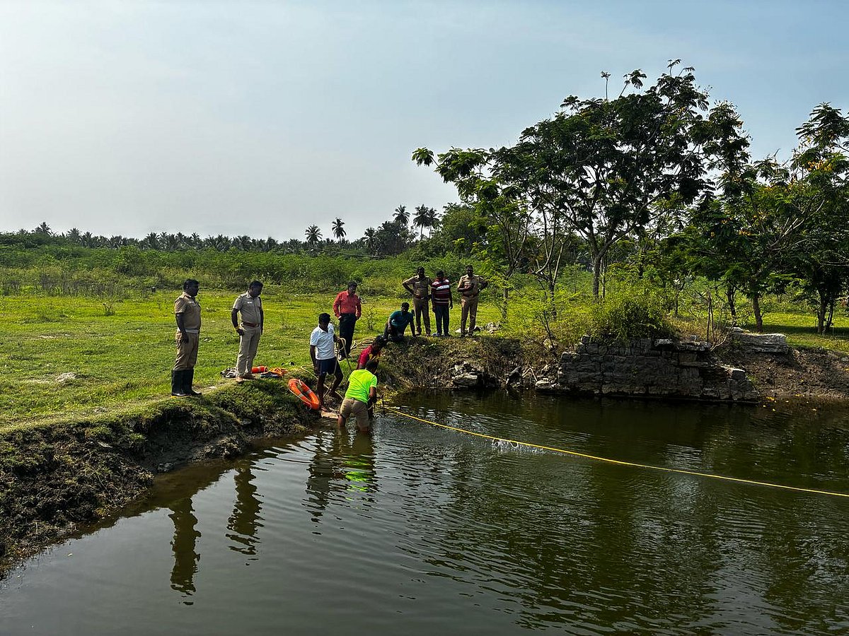 திண்டுக்கல்: நிலத்தகராறில் 3 பேர் கொலையா? கிணற்றில் உடல்களைத் தேடிய போலீஸார்; நடந்தது என்ன?