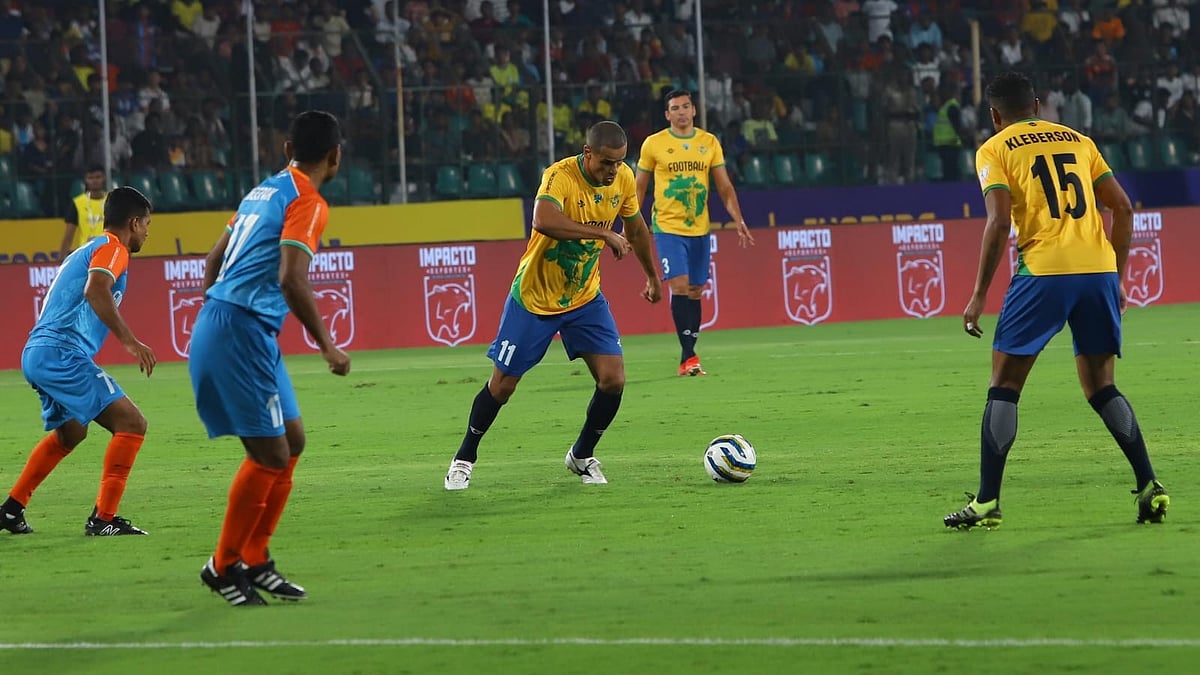 India All-Stars vs Brazil Legends: சென்னையில் கோலாகலமாக நடைபெற்ற கால்பந்து போட்டி |Photo Album