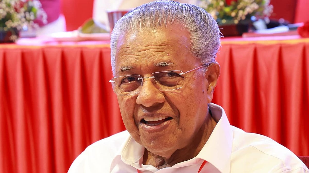 Empuraan: `மலையாள சினிமாவின் புதிய உச்சம்' - எம்புரான் படத்துக்கு ஆதரவு தெரிவித்த பினாராயி விஜயன் 