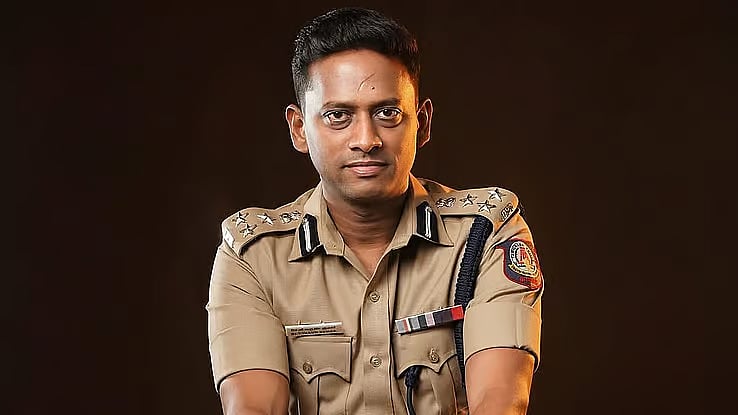 'இதுதான் நீங்கள் வேலை பார்க்கும் லட்சணமா..?' - போலீஸாரை லெஃப்ட் அண்ட் ரைட் வாங்கிய டிஐஜி! 