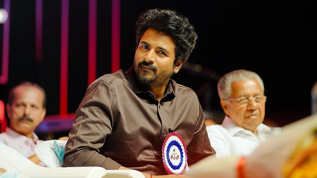 Pinarayi Peruma 2025: `ஹோய் மம்மூட்டி!' - கேரளாவில் சிவகார்த்திகேயன் | Photo Album