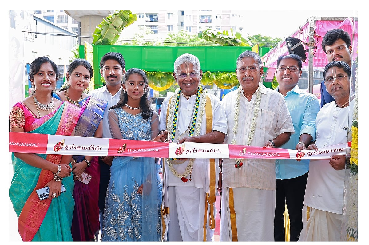 சென்னை:'மக்களுடைய தேவையின் அடிப்படையில் ஷோரூமை வடிவமைத்துள்ளோம்' - புதிதாக திறக்கப்பட்ட தங்கமயில்   