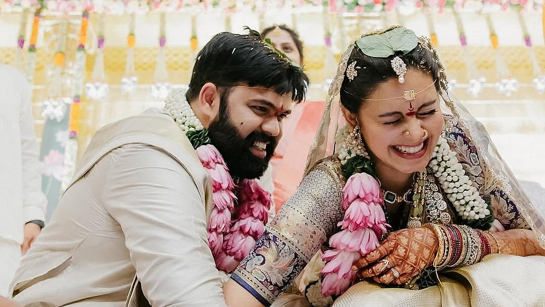 Abhinaya: 15 வருடக் காதல்; தொழிலதிபரைக் கரம் பிடித்தார் 'நாடோடிகள்' நடிகை அபிநயா