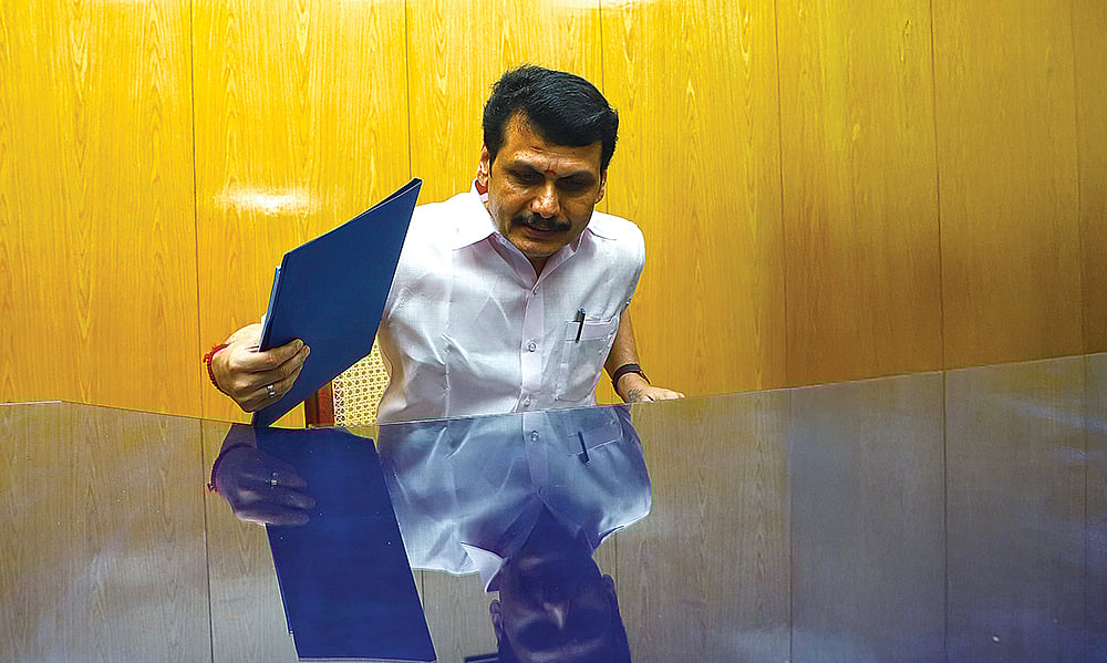 செந்தில் பாலாஜிக்கு பதில் மசோதாவை தாக்கல் செய்த ரகுபதி - ராஜினாமா செய்கிறாரா செந்தில் பாலாஜி? 