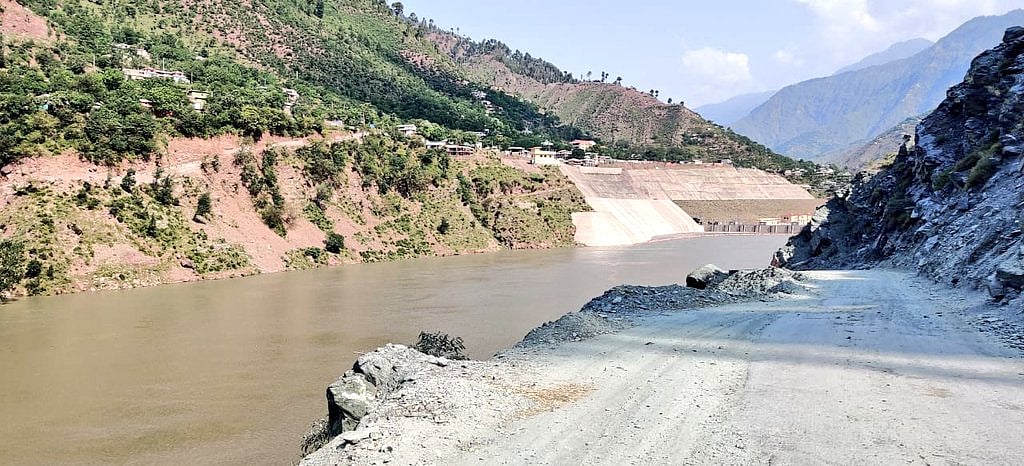 ``இந்தியா முன்னறிவிப்பு இல்லாமல் ஜீலம் ஆற்றில் நீரை திறந்துவிட்டுள்ளது..