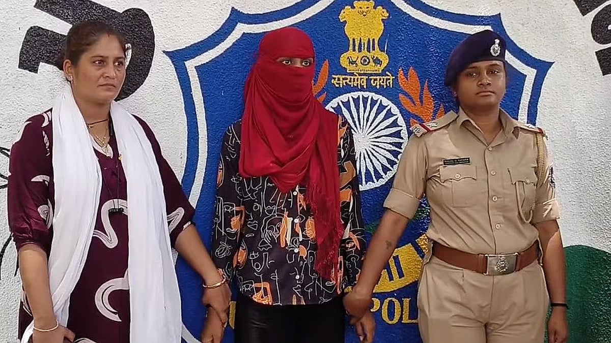 `வீட்டில் டார்ச்சர்' - டியூசனுக்கு வந்த மாணவனுடன் எஸ்கேப் ஆன ஆசிரியை - நடந்தது என்ன?