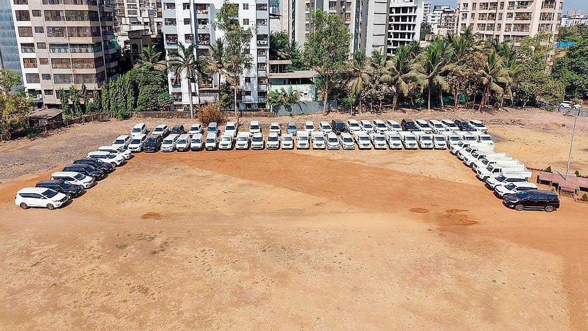 மும்பை: `கார் சதுரங்க வேட்டை' 1375 பேரிடம் ரூ.20 கோடி மோசடி செய்த கும்பல்.. 246 வாகனங்கள் மீட்பு