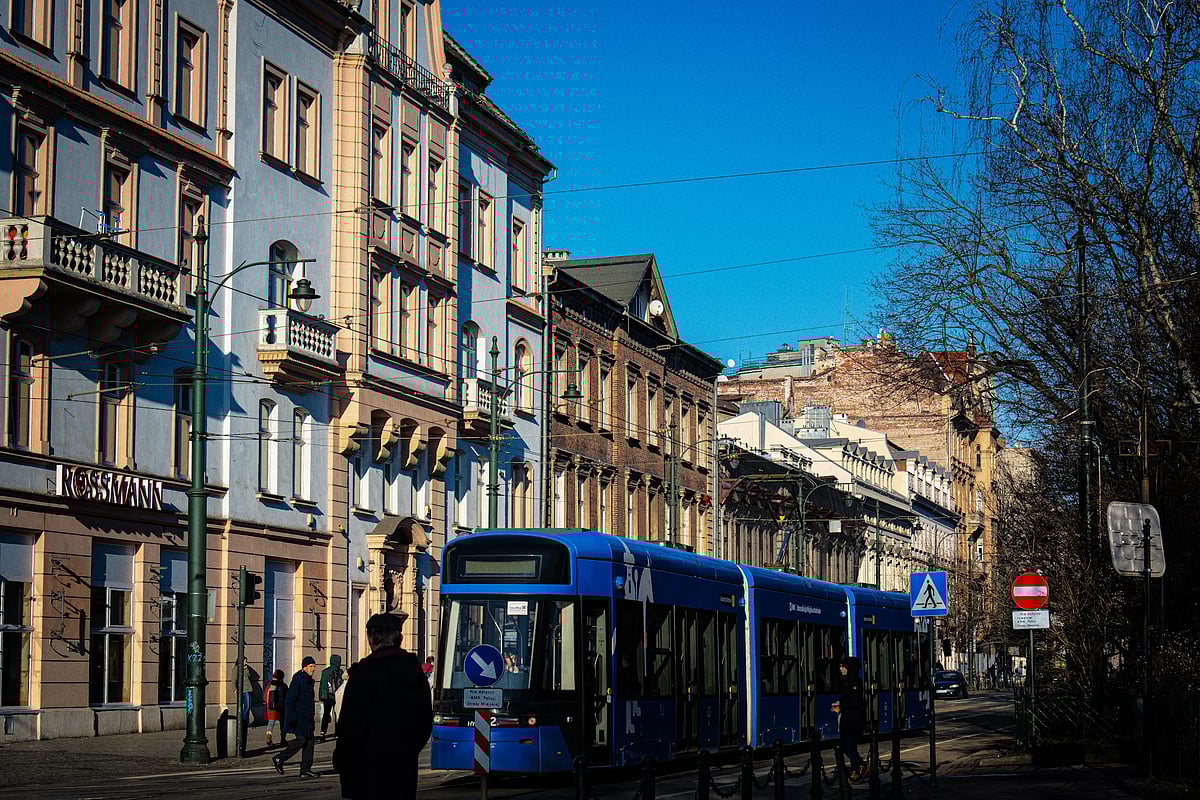 Travel Contest : பிரான்ஸ் டு ஜெர்மனி எல்லை! - ஒரு சோலோ ட்ரிப் அனுபவம் 