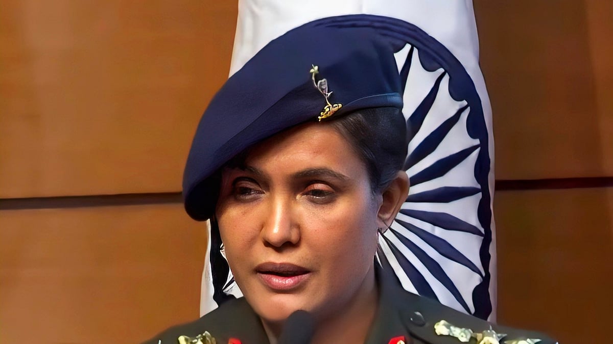 Operation Sindoor: `என் மகள நினைச்சு பெருமைப்படுறேன்..!' - நெகிழும் சோபியா குரேஷிவின் தந்தை