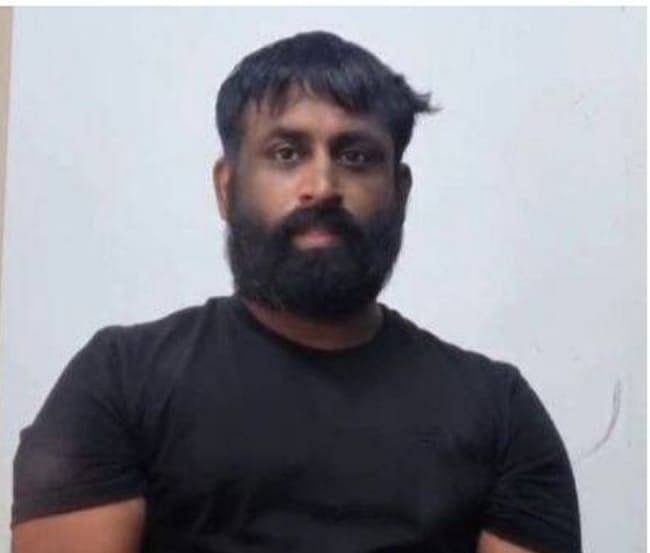 `பிரதமர் அலுவலகத்தில் இருந்து பேசுறேன்' - INS விக்ராந்த் லொகேஷன் கேட்ட இளைஞர் கைது.. என்ன நடந்தது?