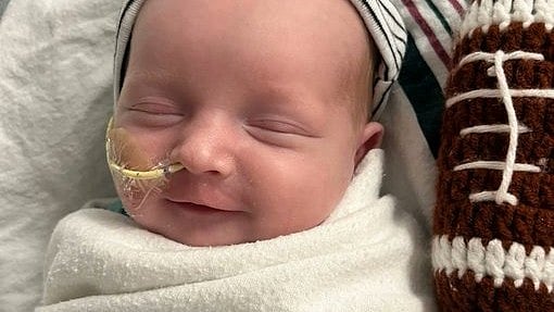 அரிய வகை நோயுடன் போராடிய குழந்தை; மரபணு திருத்தச் சிகிச்சையால் காப்பாற்றிய அமெரிக்க மருத்துவர்கள்