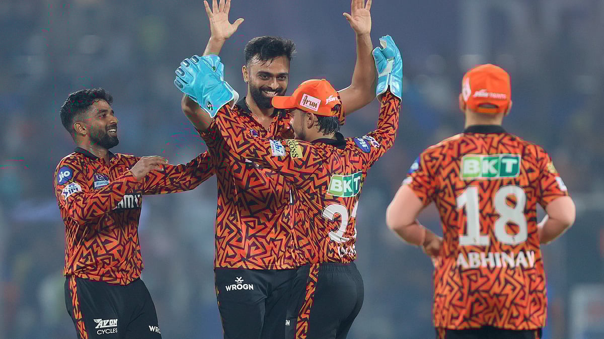 SRH vs KKR: 22 ரன்களில் மிஸ்ஸான 300 ரன்; நடப்பு சாம்பியனை தோல்வியோடு வழியனுப்பிய ஹைதராபாத்!