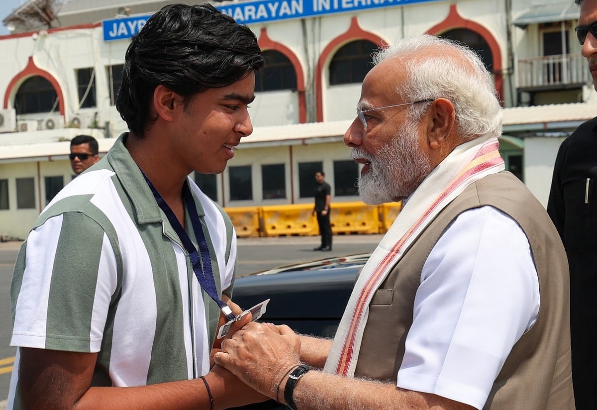 Suryavanshi: அவரது வருங்காலம் சிறப்பாக அமைய வேண்டும் - சூர்யவன்ஷியை நேரில் வாழ்த்திய பிரதமர் மோடி 