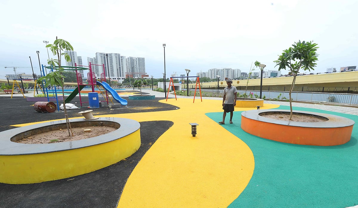 Koyambedu: விரைவில் திறக்கப்படவுள்ள கோயம்பேடு சுற்றுச்சூழல் பூங்கா; முழுவீச்சில் பணிகள் |Photo Album