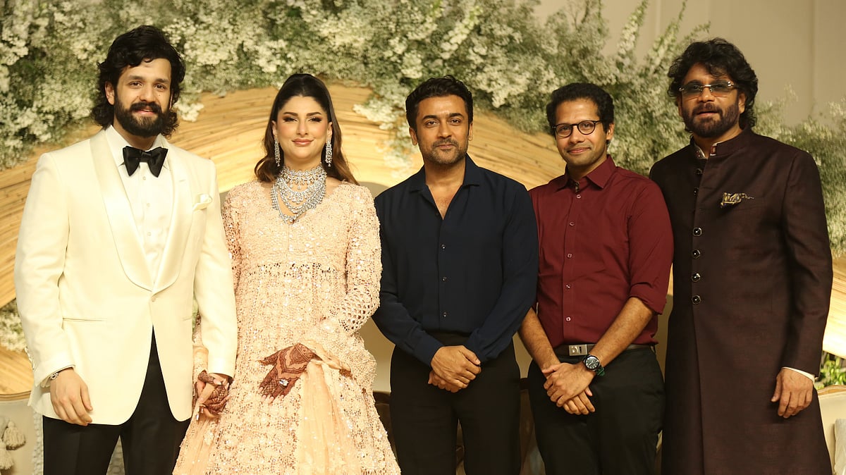 Akhil Akkineni: நாகார்ஜுனாவின் மகன் அகில் அக்கினேனி - ஜைனப் ரவ்ட்ஜி திருமண வரவேற்பு | Photo Album