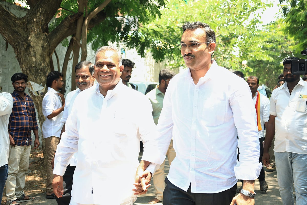 வேட்பாளர்களை விஜய்தான் அறிவிப்பார்! - தவெக ஆனந்த் விளக்கம்!