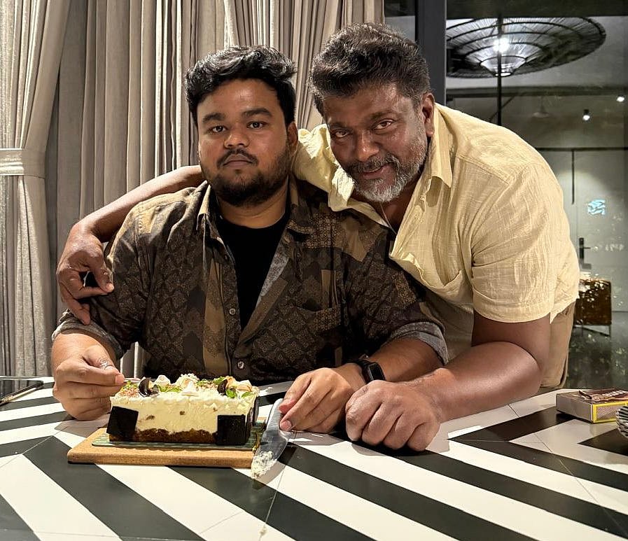 Parthiban: 'ஆவலுடன் காத்திருக்கிறேன்!'- விரைவில் இயக்குநராகும் பார்த்திபனின் மகன்