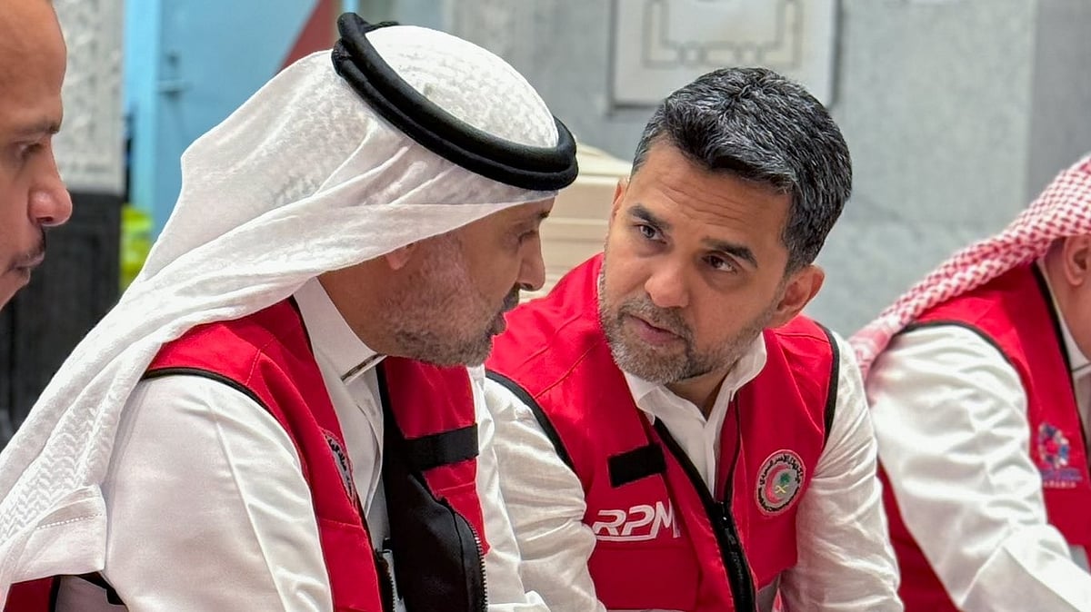 அகமதாபாத்: உயிரிழந்த மாணவர்களின் குடும்பங்களுக்கு  ரூ.6 கோடி நிதி - இந்திய வம்சாவளி UAE மருத்துவர்