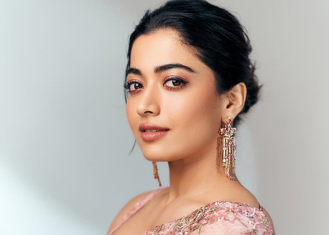 Rashmika: ``இந்தப் புகைப்படம் மட்டும்தான் என்னிடம் இருக்கிறது'' - தனுஷ் குறித்து ரஷ்மிகா நெகிழ்ச்சி
