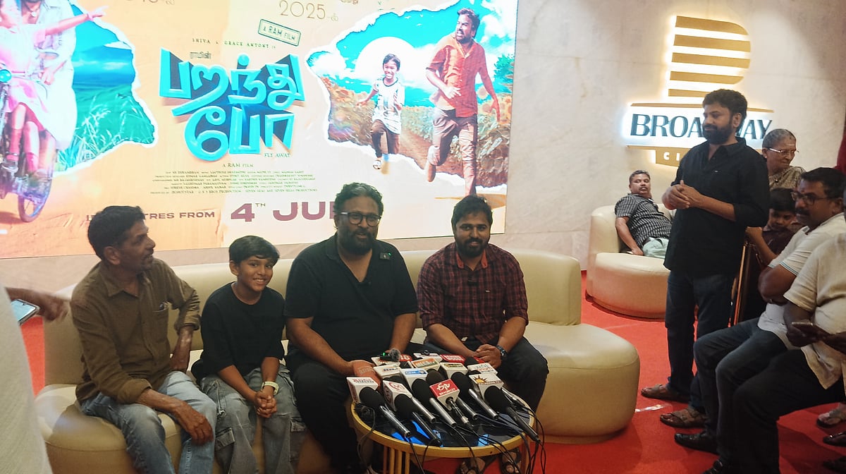 ``பறந்து போ பெற்றோர்களுக்கான படம்; ஏழு கடல் ஏழு மலை..'' - கோவை பிரீமியர் ஷோ-வில் இயக்குனர் ராம்