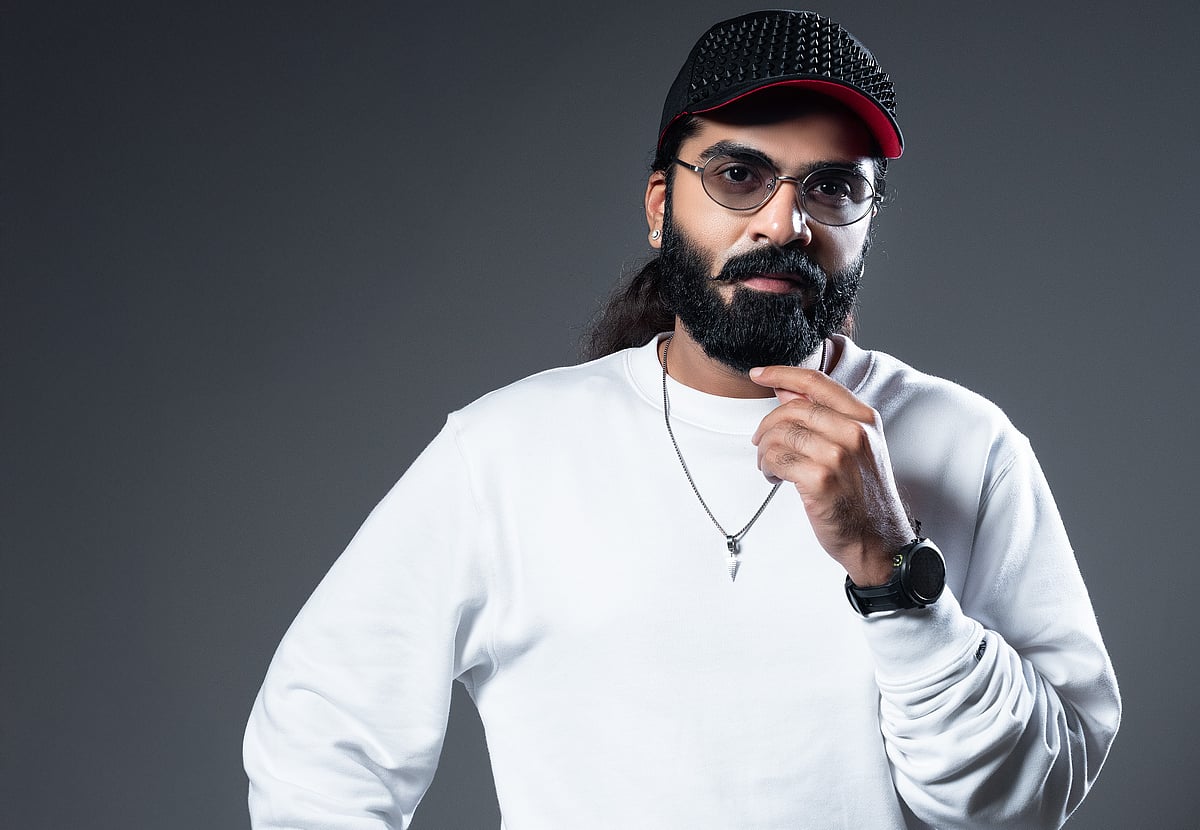 Vetrimaaran: 'STR-49'ல் இரண்டு கெட்டப்களில் அசத்தும் சிலம்பரசன்; தொடங்கும் படப்பிடிப்பு அப்டேட்