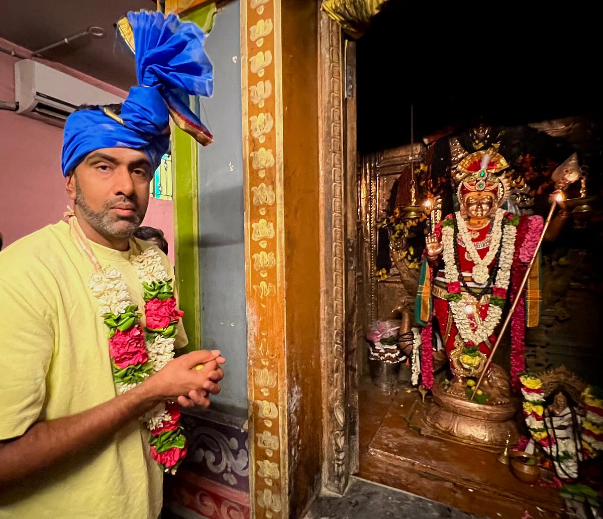 திண்டுக்கல்: கிரிக்கெட் வீரர் அஸ்வின் வழிபட்ட முருகன் கோயில்!