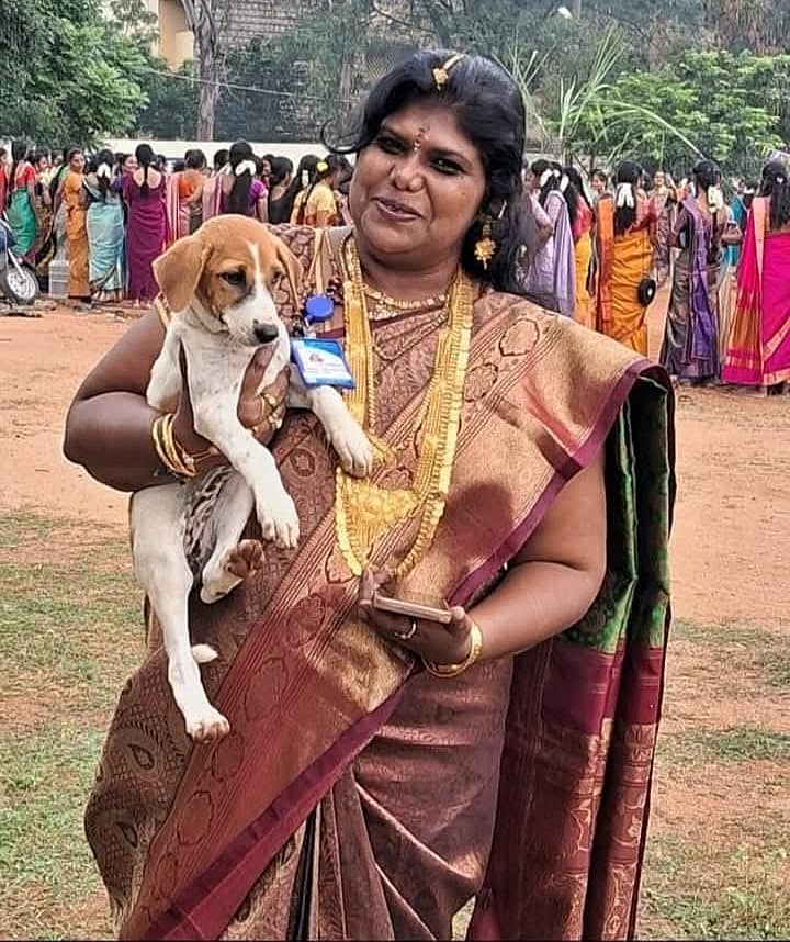 அஜித்குமார்: அரசு வேலை வாங்கித் தருவதாகப் பல பேரிடம் பல லட்சம் மோசடி; நிகிதா மீது குவியும் புகார்கள்