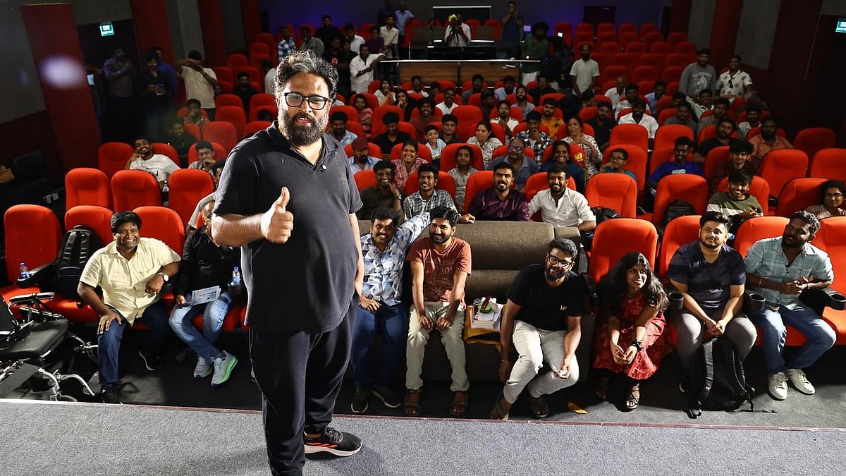 Paranthu Po: 'யாரு செஞ்ச வேலை, இது அன்பு செஞ்ச வேலை!' - இயக்குநர் ராமுடன் திரையிடல் |Photo Album