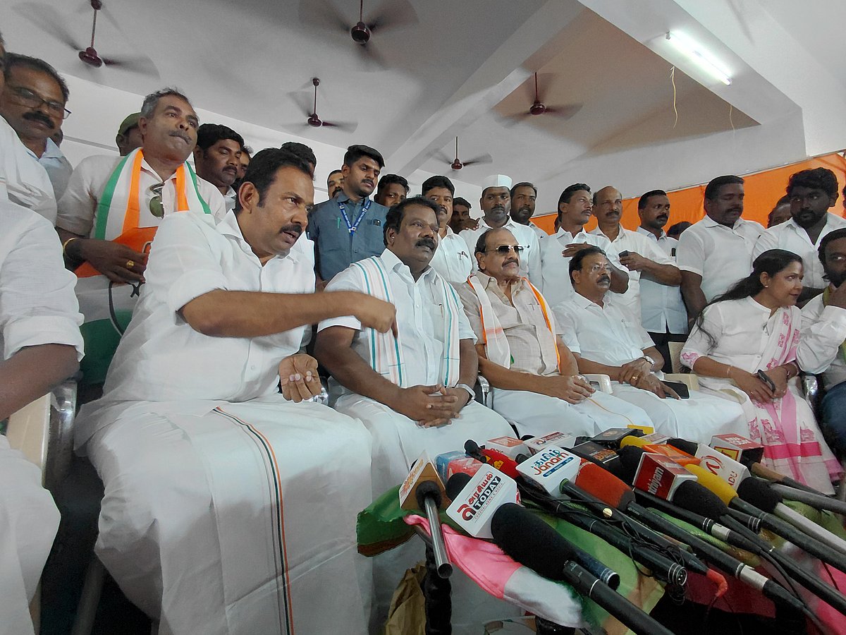 `ஆட்சி, அமைச்சரவையில் பங்கு வேண்டும்'-செல்வப்பெருந்தகையிடம் வலியுறுத்திய காங்., சட்டசபை குழு தலைவர்!