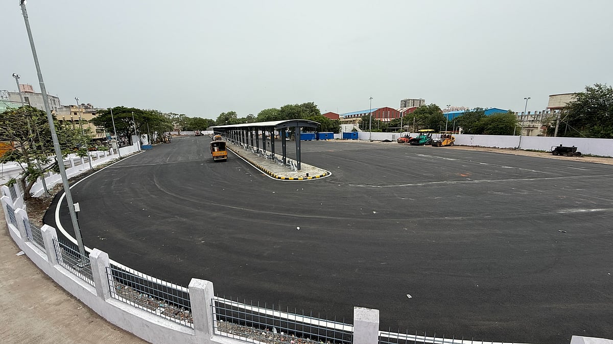 Broadway Bus Stand: இடம் மாறும் பிராட்வே பஸ் ஸ்டாண்ட்; ராயபுரத்தில் விறுவிறு பணிகள் - முழு விவரம்!