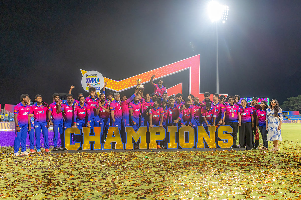 TNPL FINAL: 118 ரன் வித்தியாசத்தில் வெற்றி பெற்ற ஐட்ரீம் திருப்பூர் தமிழன்ஸ் அணி | Photo Album